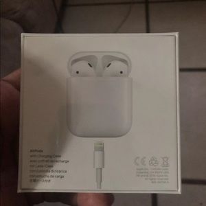 Apple AirPods